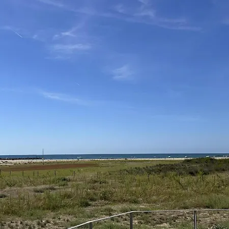 Azure Oasis Vilanova i la Geltru